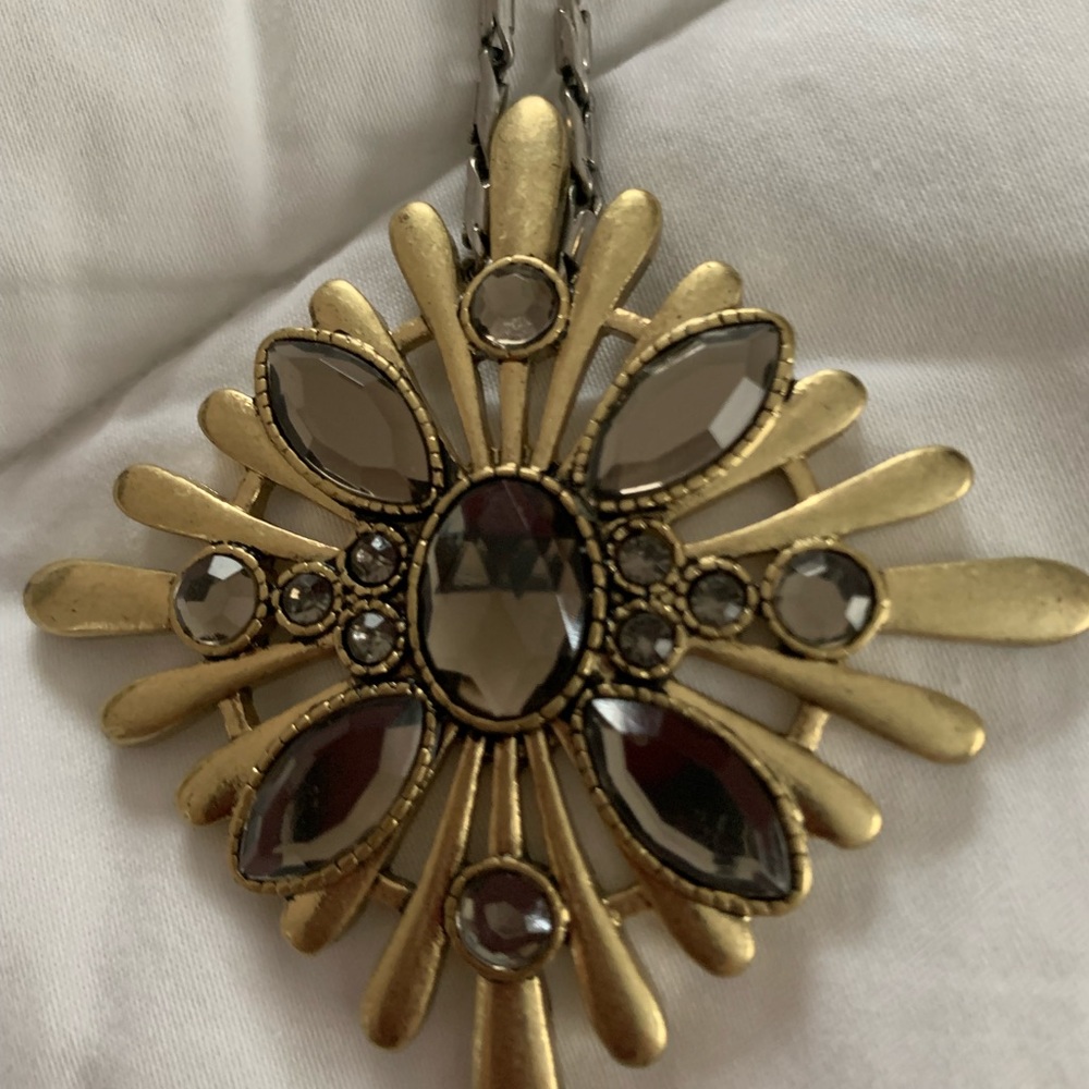 Lia Sophia necklace